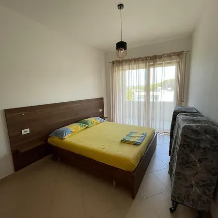Ciku- Gjiri I Lalzit Lura 2 * Plazhi San Pietro